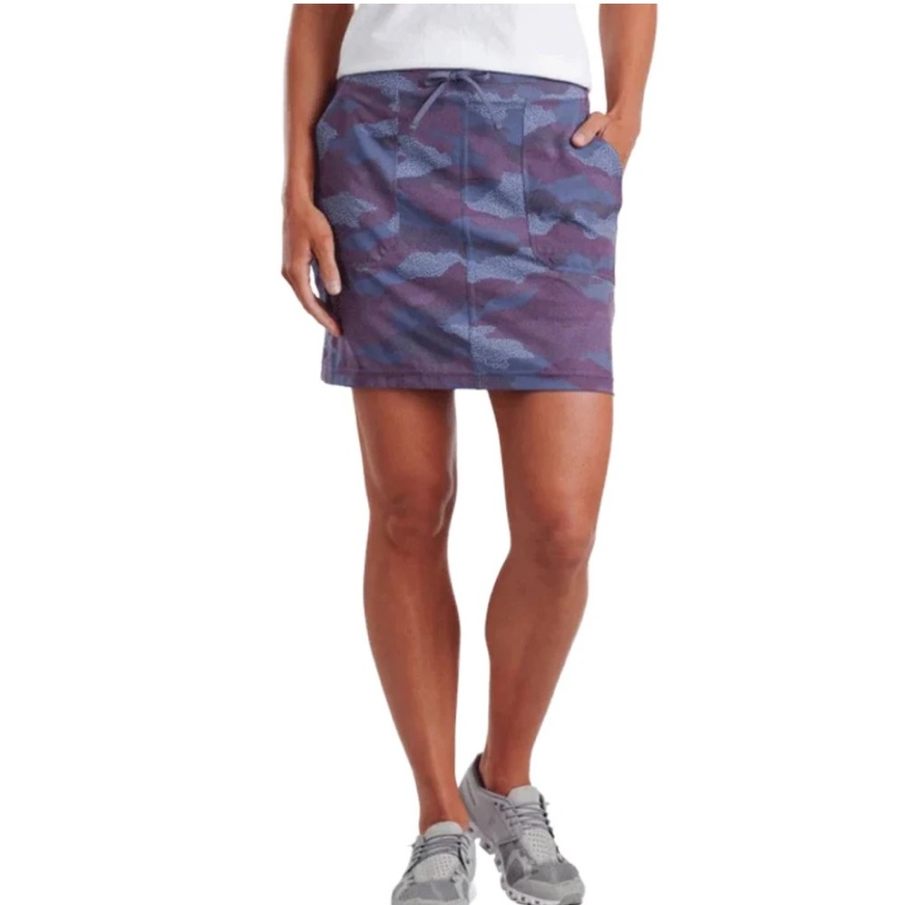 Kuhl Vantage Skort Twighlight Purple Camo Print Size M EUC